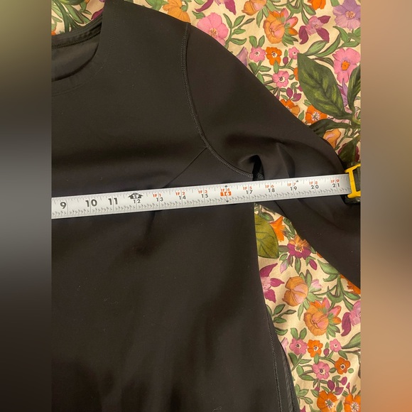 lululemon Pleat to Street Long Sleeve Top Black Size 6 - Picture 9 of 9